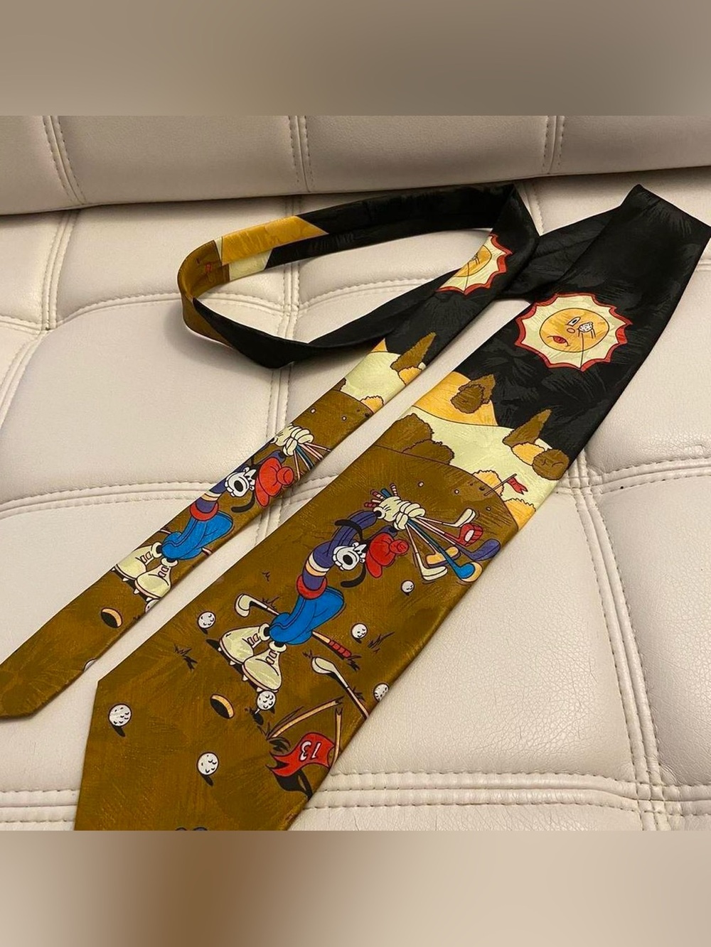 Mickey Unlimited Disney Goofy Golfing Tie ⛳️